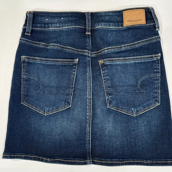 American Eagle - Next Level Stretch Denim Skirt - Size 0 - NEW With Tags. - Picture 5 of 8
